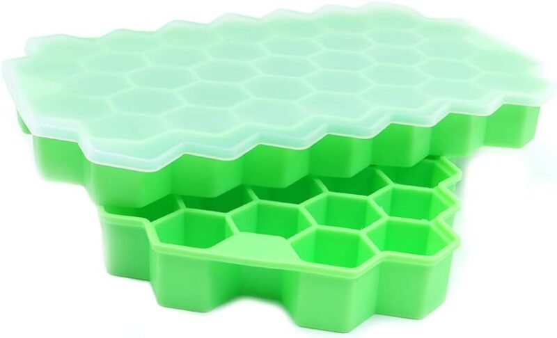 Zilotyshopping HONEYCOM with lid - Pack of 1 Silicone Ice Cube Molds, Flexible 37 Ice Trays BPA Free, for Whiskey Cocktail, Stackable and Safe Ice Cube Small Cubes Fridge Bar Soft Tray - Image 3